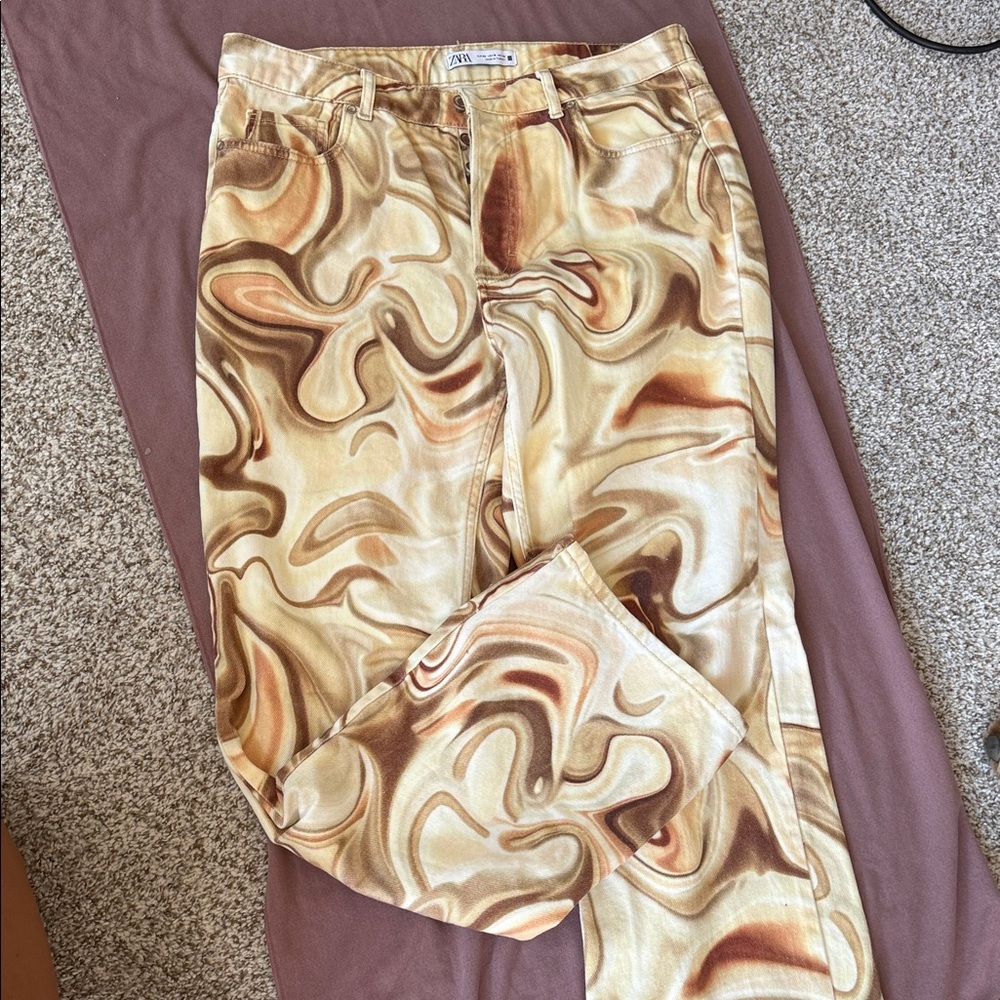 Zara Abstract Swirl Jeans in Cream and Brown